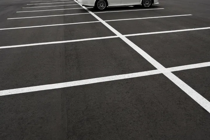 Commercial parking lot paving, resurfacing, and patch repair in Pocatello for retail, offices, churches, and apartments.